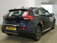 Used Volvo V40 SE 2016 Blue Hatchback