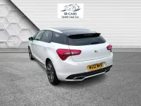 Used Citroën DS5 160 HP (117 kW) 2012 White Hatchback