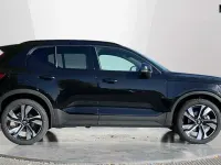 New Volvo XC40 Ultra 161 HP (118 kW) 2025 Black SUV