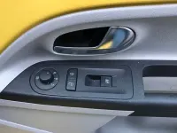 Used Seat Mii SE 60 HP (44 kW) 2012 Yellow Hatchback