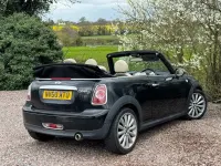 Usado Mini Cooper D Cabriolet 2010 Negro Descapotable