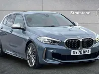 Begagnad BMW M135 Comfort Edition 306 HK (225 kW) 2020 Grå Halvkombi