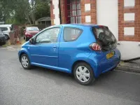 Begagnad Toyota Aygo 67 HK (49 kW) 2009 Blå Halvkombi