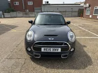 Usado Mini Cooper S Hatch 170 HP (125 kW) 2015 Cinzento Citadino