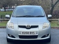 Used Toyota Auris 97 HP (71 kW) 2008 Blue Hatchback