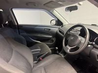 Used Suzuki Swift SZ4 94 HP (69 kW) 2012 Red Hatchback