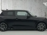 Used Mini Cooper S Hatch 201 HP (147 kW) 2025 Black Hatchback