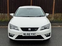 Begagnad Seat Leon FR 2016 Vit Halvkombi