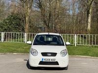 Used Kia Picanto 2009 White Hatchback