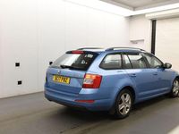 Used Skoda Octavia SE 150 HP (110 kW) 2017 Blue Estate