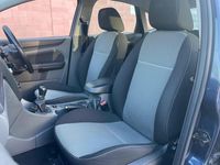 Begagnad Ford Focus Zetec 2011 Blå Halvkombi