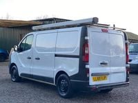 Used Vauxhall Vivaro S 2015 White MPV