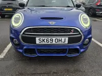 Używany Mini Cooper S Hatch 2019 Niebieski Hatchback