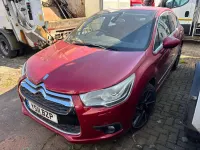Usado Citroën DS4 2011 Rojo Utilitario