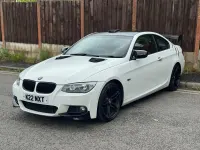 Begagnad BMW 318 M Sport 2011 Vit Sportkupé