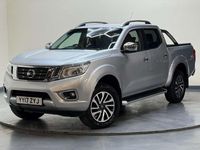 Used Nissan Navara Tekna 190 HP (139 kW) 2017 Silver Pickup