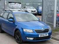 Used Skoda Octavia Elegance 110 HP (80 kW) 2014 Blue Estate