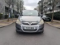 Gebraucht Vauxhall Zafira Design Edition 115 PS (84 kW) 2010 Silber Van / Kleinbus