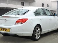 Used Vauxhall Insignia SRi 140 HP (102 kW) 2012 White Hatchback