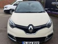 Used Renault Captur Dynamique 90 HP (66 kW) 2014 Cream and black SUV