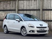 Usado Peugeot 5008 2011 Branco Monovolume