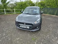 Usado Suzuki Swift SZ5 83 HP (61 kW) 2022 Cinzento Citadino