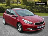 Used Kia Ceed 128 HP (94 kW) 2014 Red Hatchback