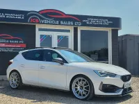 Used Cupra Leon VZ3 300 HP (220 kW) 2023 White Hatchback