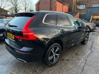 Used Volvo XC60 R-Design 190 HP (139 kW) 2018 Black SUV