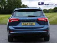 Used Ford Focus Zetec 120 HP (88 kW) 2021 Blue Estate