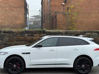 Second-hand Jaguar F-Pace R-Sport 180 CP (132 kW) 2019 Alb SUV