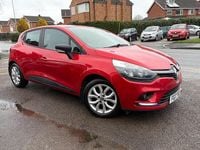 Used Renault Clio IV Play 2017 Red Hatchback