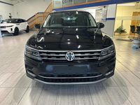 Second-hand VW Tiguan SEL 230 CP (169 kW) 2020 Negru SUV