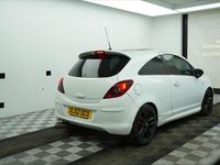 Second-hand Vauxhall Corsa Edition 2012 Alb Hatchback