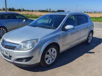 Used Vauxhall Astra Design Edition 2007 Silver Hatchback