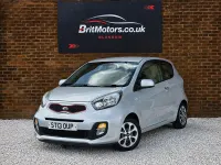 Used Kia Picanto City 68 HP (50 kW) 2013 Silver Hatchback