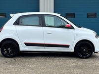 Begagnad Renault Twingo Dynamique 70 HK (51 kW) 2014 Vit Halvkombi