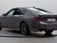 Usado BMW 740 Comfort Edition 335 CV (246 kW) 2020 Gris Berlina