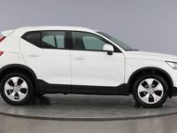 Used Volvo XC40 Momentum 161 HP (118 kW) 2021 White SUV