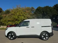 Nuevo Ford E-Transit Trend 100 kW (136 CV) 2025 Blanco Van