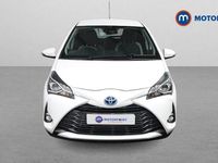 Used Toyota Yaris Hybrid 101 HP (74 kW) 2020 White Hatchback
