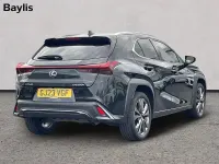 Usado Lexus UX 250h Sport Design Packet 2023 Negro SUV