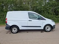 Used Ford Transit 74 HP (54 kW) 2017 White Van