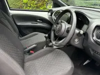 Used Toyota Aygo X 72 HP (52 kW) 2024 White SUV