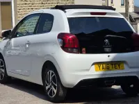 Used Peugeot 108 Roland Garros 82 HP (60 kW) 2016 White Hatchback