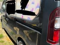 Używany Renault Trafic Business 2017 Czarny Minivan