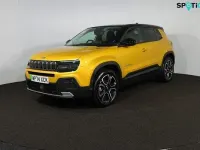 Begagnad Jeep Avenger Summit 114 kW (156 HK) 2024 Gul SUV