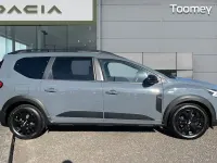 Usado Dacia Jogger Extreme 110 HP (80 kW) 2023 Cinzento Monovolume