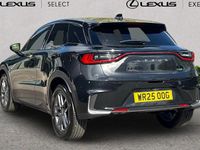 Usado Lexus LBX 136 CV (100 kW) 2025 Negro SUV