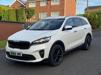 Used Kia Sorento 2018 White SUV